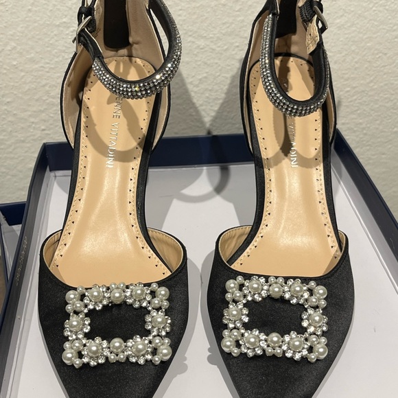 Adrienne Vittadini "Nirvana" Ankle Strap Black Jeweled Women Formal Heels Sz 9 - Picture 5 of 15